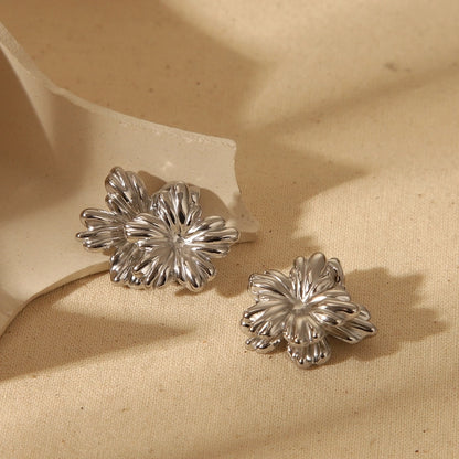 1 Pair Basic Sweet Flower 304 Stainless Steel 18K Gold Plated Ear Studs